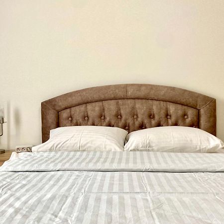 Apartpoltava Стильні 2-Кімн Апартаменти Біля Пд "Листопад" Закрита Парковка, Чек Прро エクステリア 写真