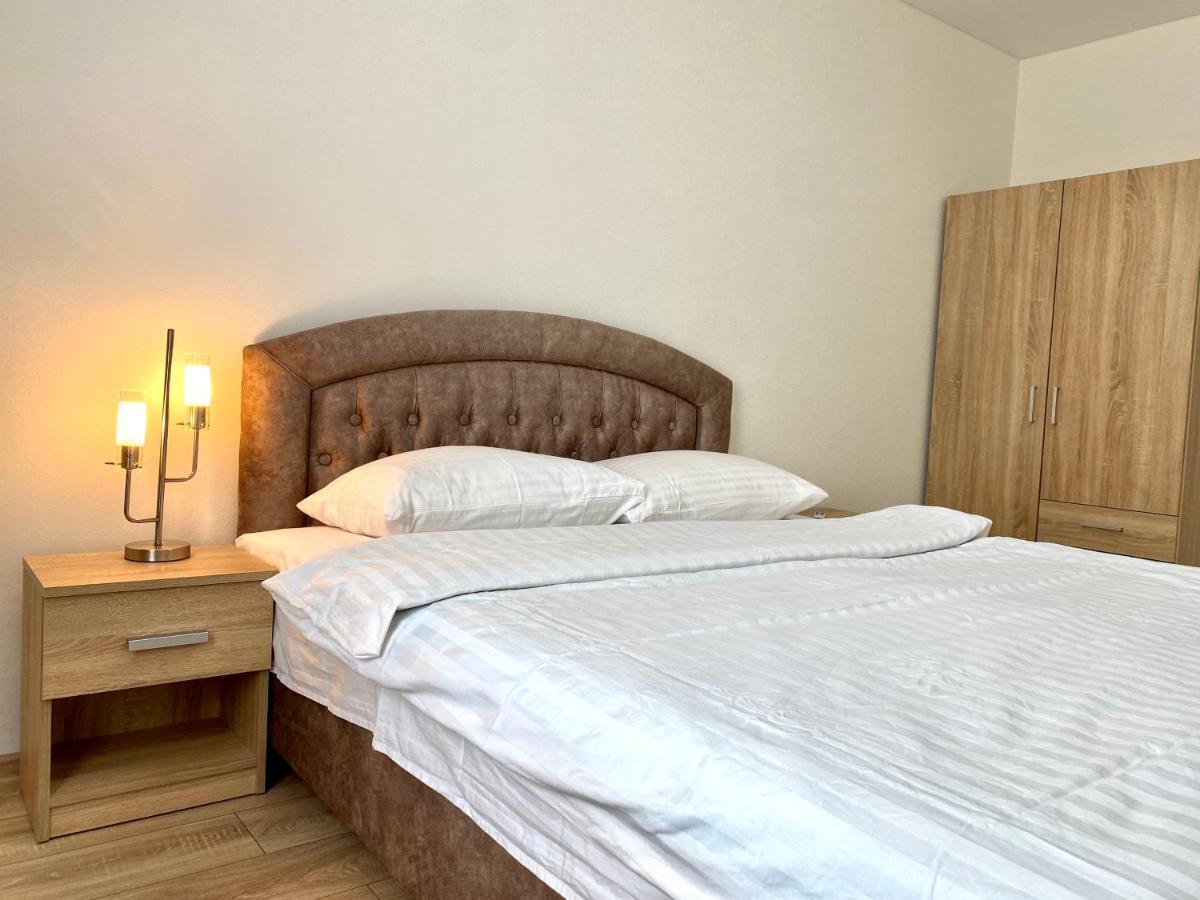 Apartpoltava Стильні 2-Кімн Апартаменти Біля Пд "Листопад" Закрита Парковка, Чек Прро エクステリア 写真