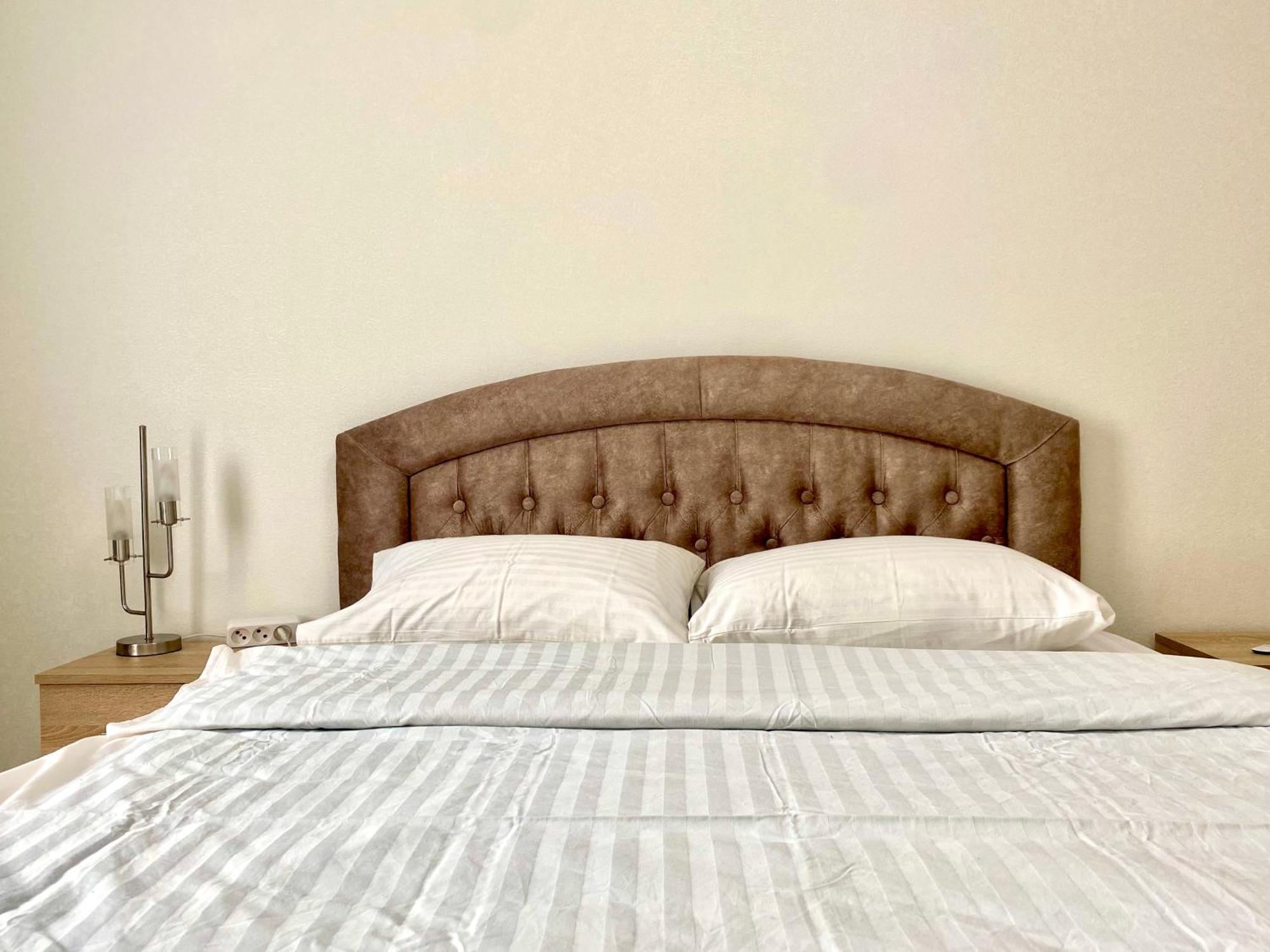 Apartpoltava Стильні 2-Кімн Апартаменти Біля Пд "Листопад" Закрита Парковка, Чек Прро エクステリア 写真