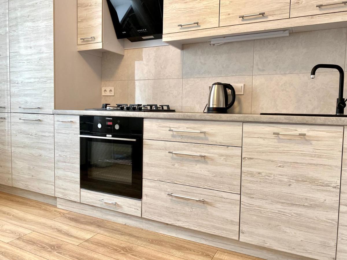 Apartpoltava Стильні 2-Кімн Апартаменти Біля Пд "Листопад" Закрита Парковка, Чек Прро エクステリア 写真